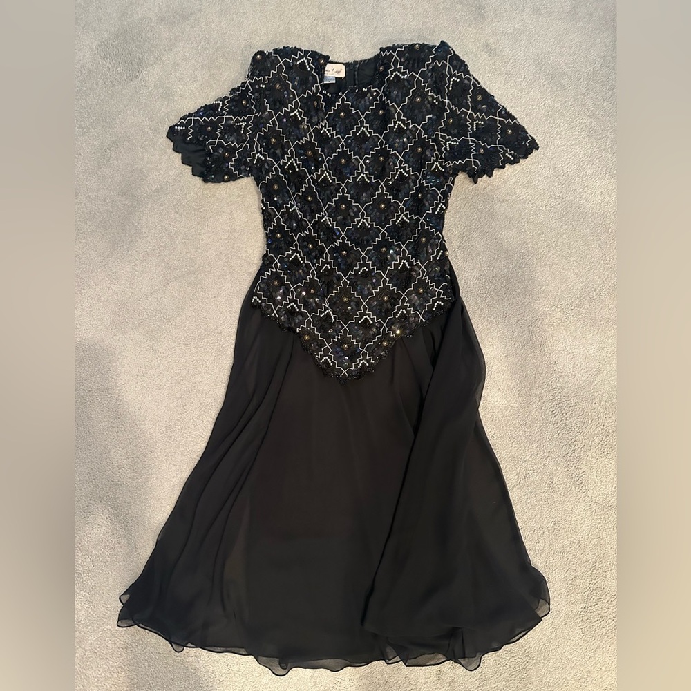 Elegant Black Lace Dress